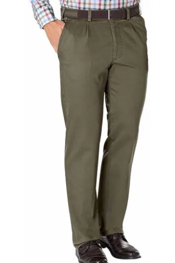 flynn Trachtenjeans oliv