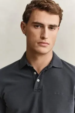 GANT Sunfaded Polo-Shirt black Regular Fit