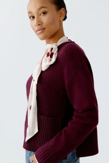 OUI Pullover bramble berry