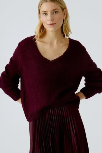 OUI Pullover bramble berry