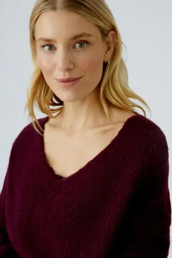 OUI Pullover bramble berry