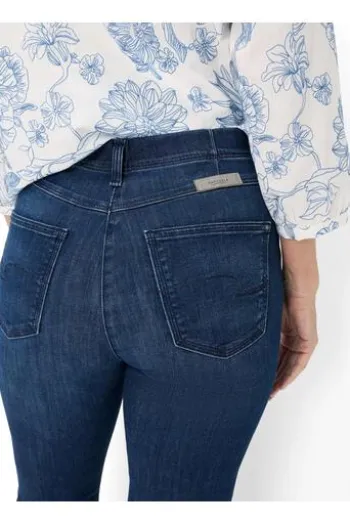 RAPHAELA BY BRAX Jeans Laura stoned lightly used hellblau Slim Fit mit Magic-Dehnbund