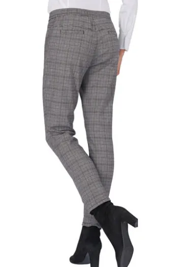 RAPHAELA BY BRAX Karohose Leni schwarz kariert Slim Fit im Baumwoll-Stretch Material